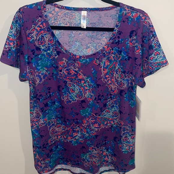 Lularoe Classic T top size medium - Picture 1 of 4